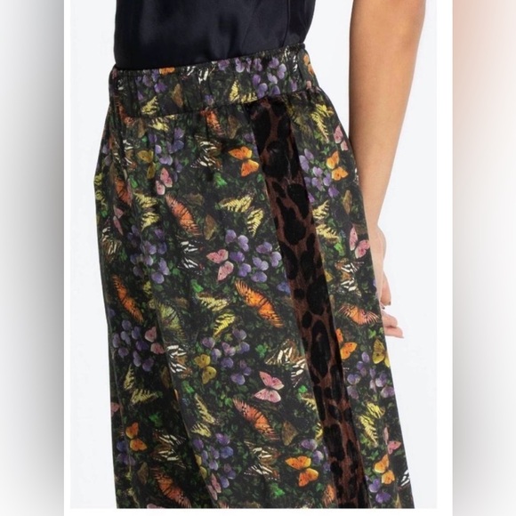 Johnny Was Silk Butterfly Floral Pants Black Size Medium - Picture 4 of 11